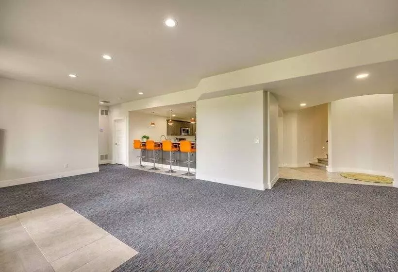 Spacious Southern Colorado Home W/ Mountain Views