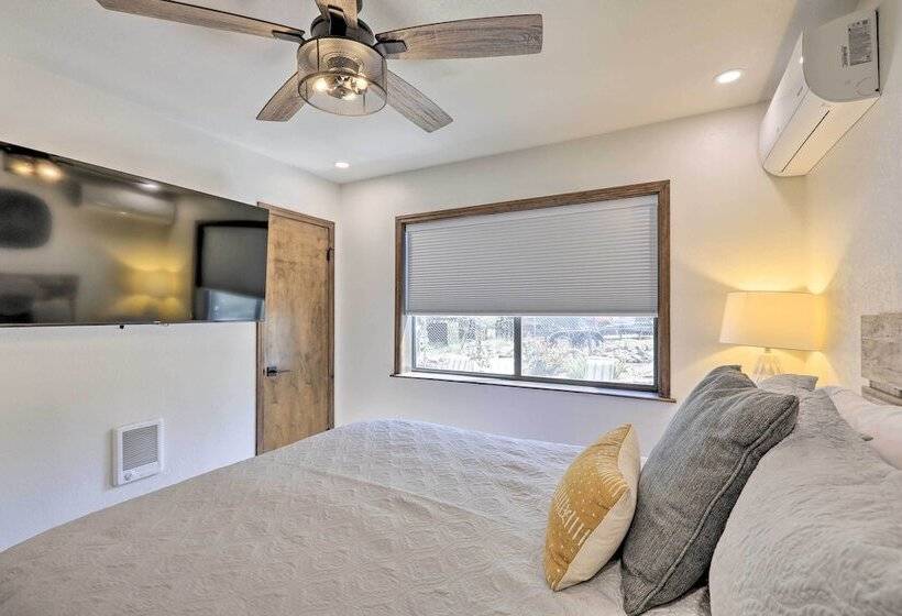 Munds Park Cabin W/ Poker Room & Wraparound Deck!