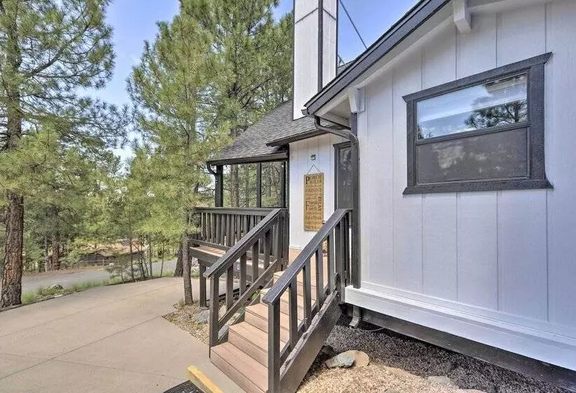 Munds Park Cabin W/ Poker Room & Wraparound Deck!