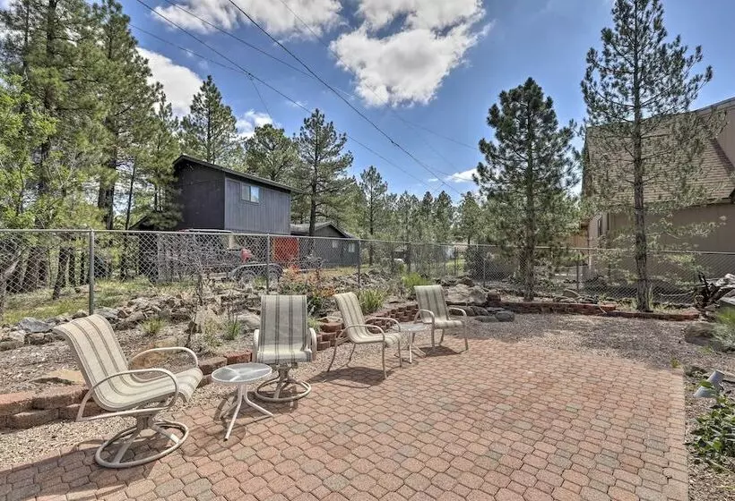 Munds Park Cabin W/ Poker Room & Wraparound Deck!