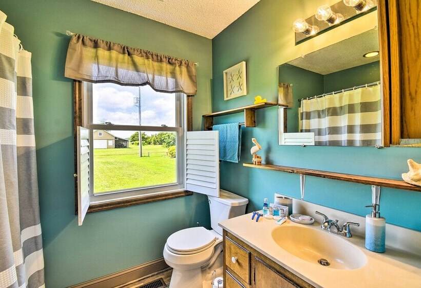 Waterfront Retreat W/ Panoramic Sound Views!