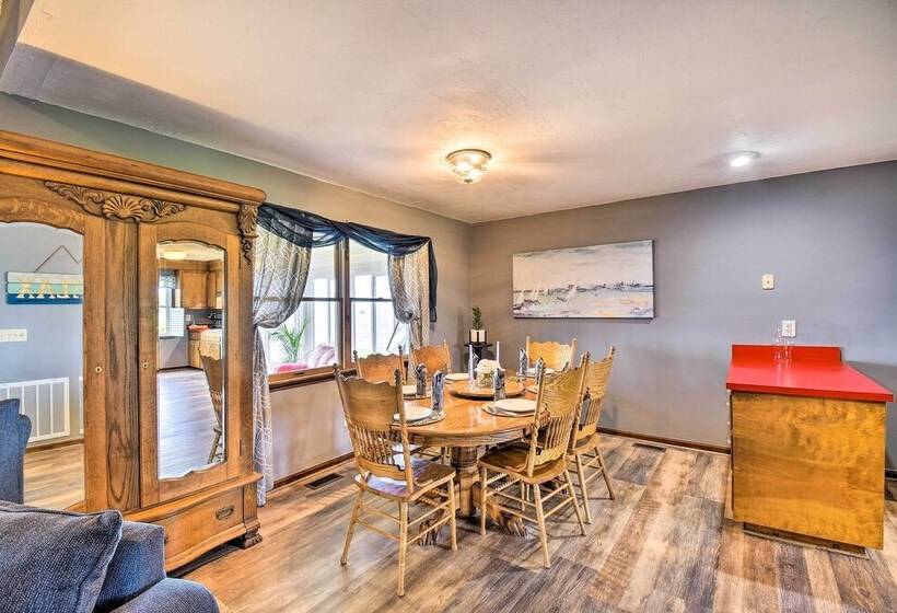 Waterfront Retreat W/ Panoramic Sound Views!