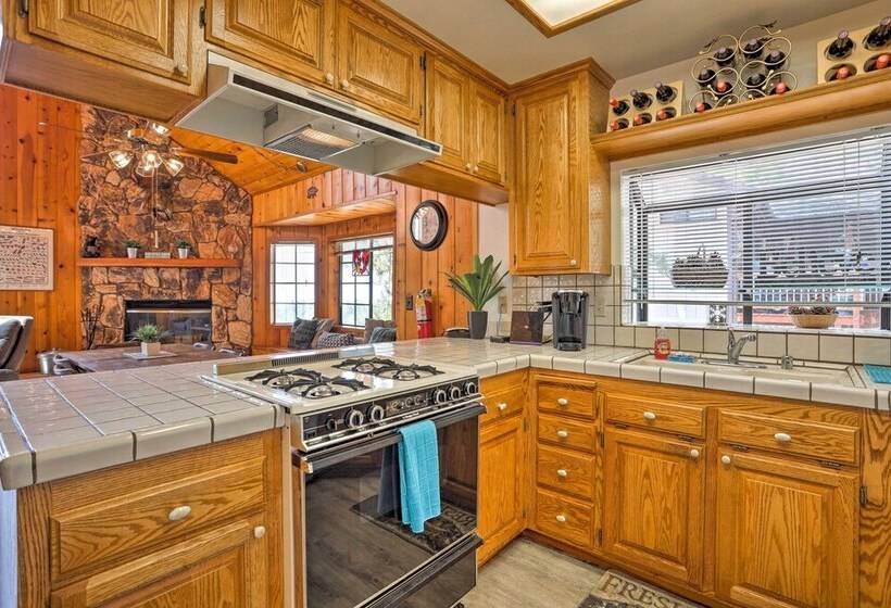 A Frame Cali Cabin W/ Unobstructed Valley Views!