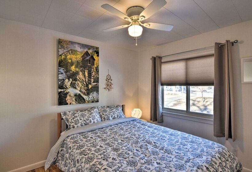 Downtown Buena Vista Cabin W/ Patio & Grill!