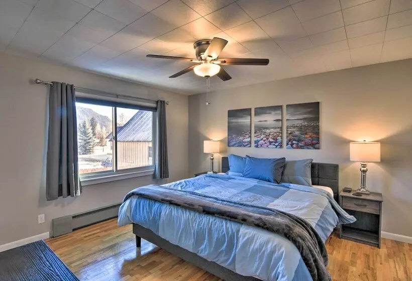 Downtown Buena Vista Cabin W/ Patio & Grill!