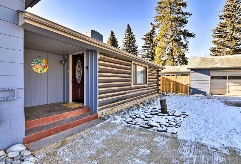 Downtown Buena Vista Cabin W/ Patio & Grill!