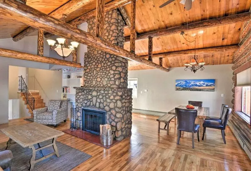 Downtown Buena Vista Cabin W/ Patio & Grill!