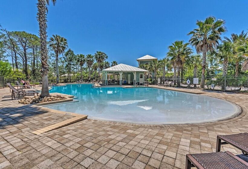 Beach Oasis W/ Pool Access, ~ 1 Mi To Shore!