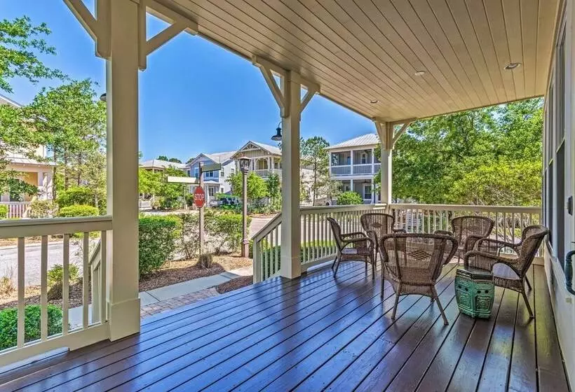 Beach Oasis W/ Pool Access, ~ 1 Mi To Shore!