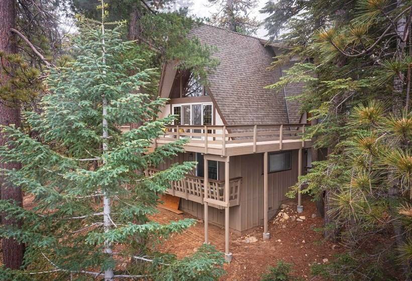 Boho Chic Lake Arrowhead Hideaway W/ 2 Decks!