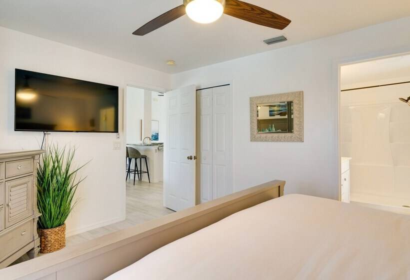 Canal Front Cape Coral Home Rental: Pool, Lanai!