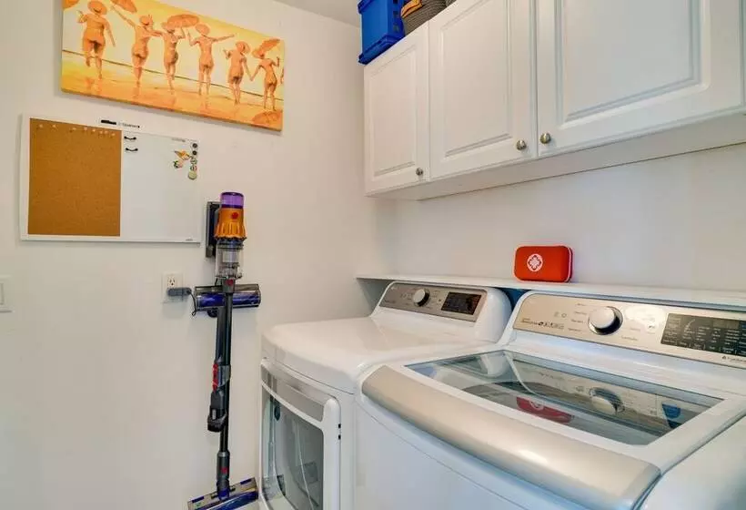 Canal Front Cape Coral Home Rental: Pool, Lanai!