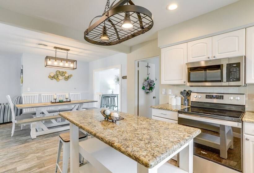 Canal Front Home W/ Private Pool & Dock!