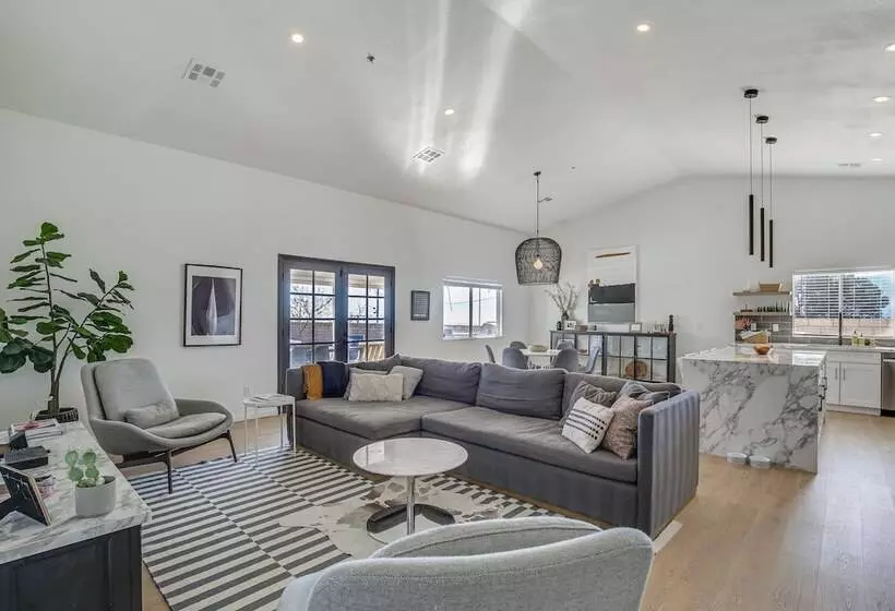Casa Con Vista: Hot Springs Home W/ Mtn Views