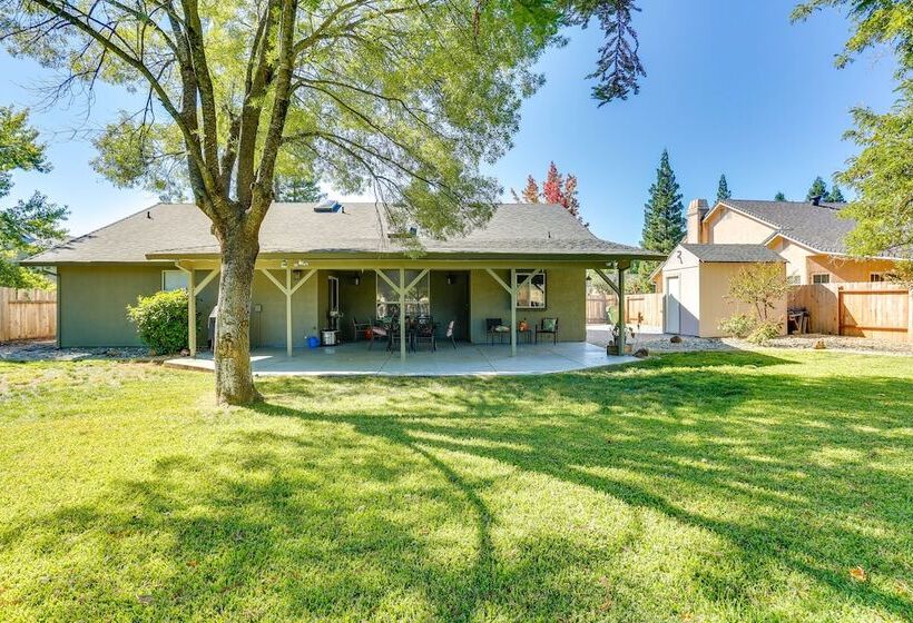 Redding Home W/ Patio Near Fishing!