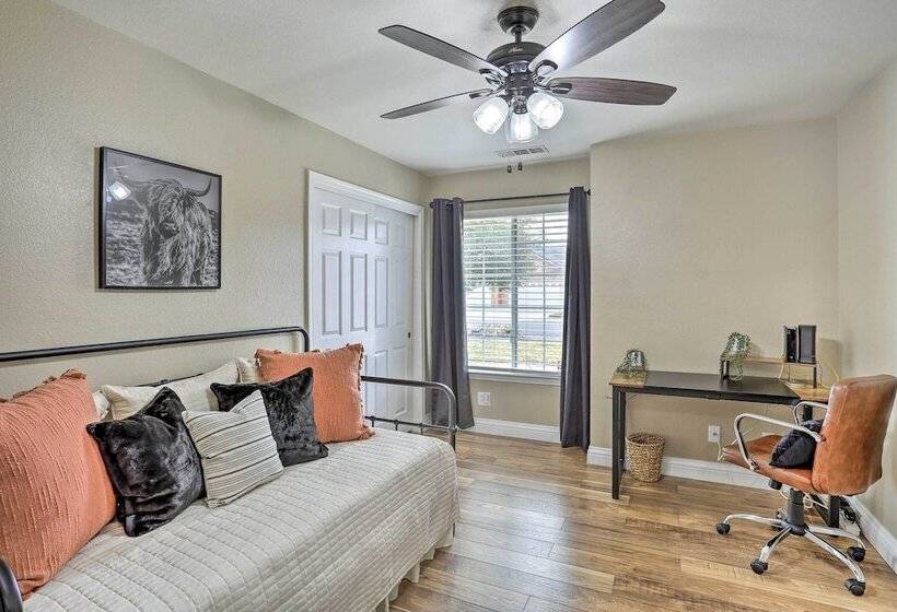 Redding Home W/ Patio Near Fishing!