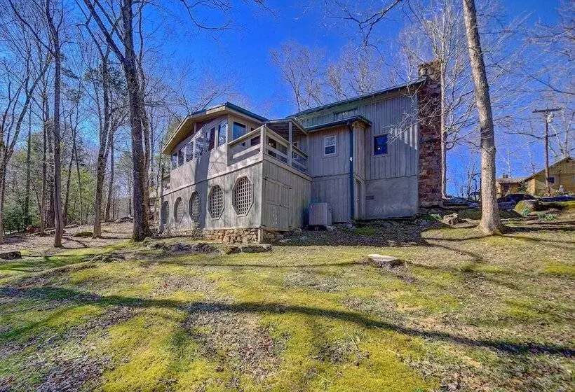 Cozy Log Cabin: 6 Mi To Great Smoky Mtns Np!