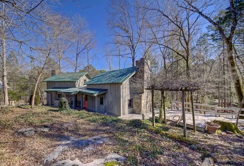 Cozy Log Cabin: 6 Mi To Great Smoky Mtns Np!