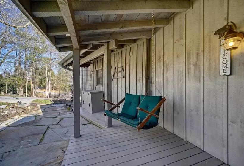 Cozy Log Cabin: 6 Mi To Great Smoky Mtns Np!