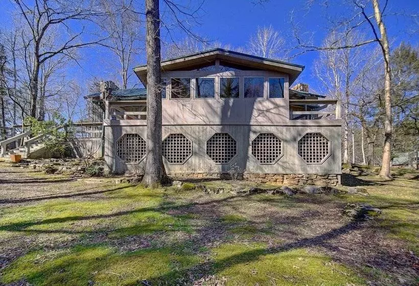 Cozy Log Cabin: 6 Mi To Great Smoky Mtns Np!