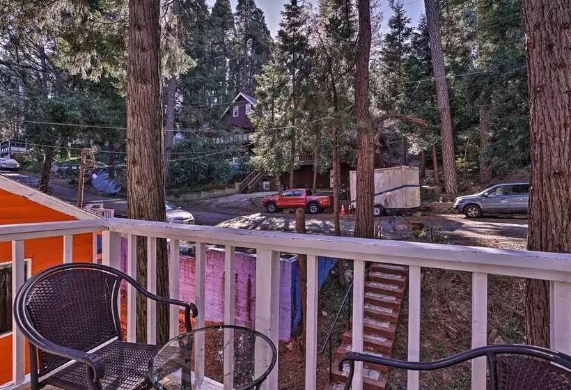 Cozy, Pet Friendly Mtn Cabin: 1 Mi To Lake Gregory