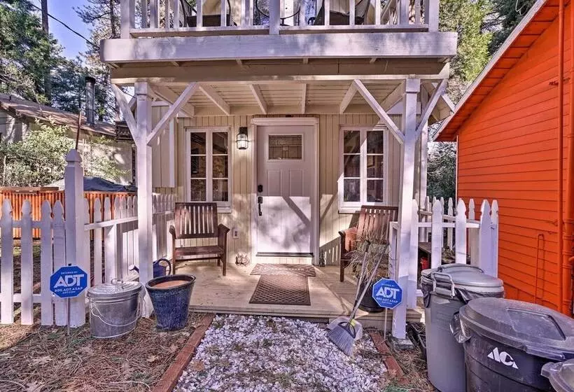 Cozy, Pet Friendly Mtn Cabin: 1 Mi To Lake Gregory