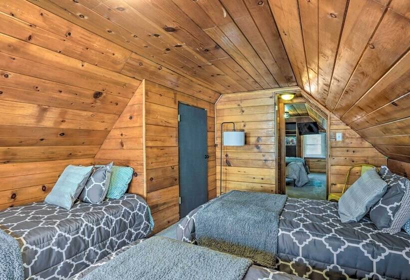 Half Mi To Shaver Lake: Cabin W/ Wraparound Deck