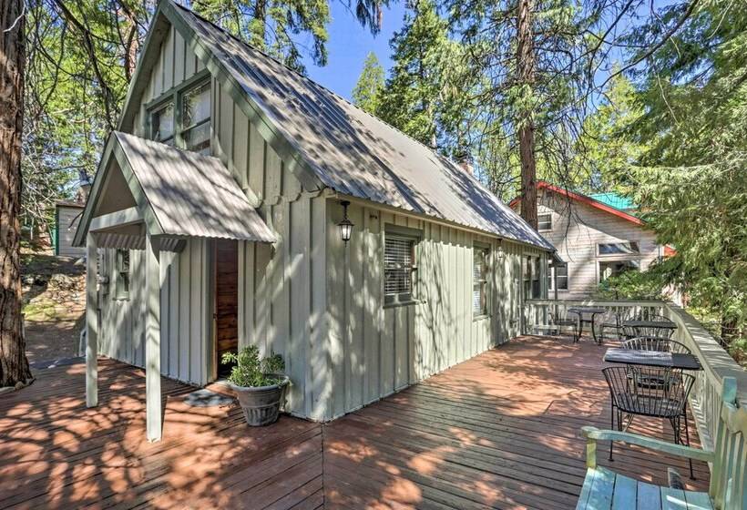 Half Mi To Shaver Lake: Cabin W/ Wraparound Deck