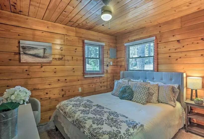 Half Mi To Shaver Lake: Cabin W/ Wraparound Deck