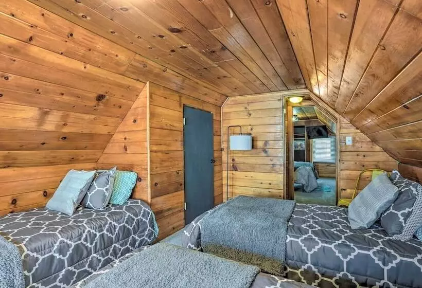 Half Mi To Shaver Lake: Cabin W/ Wraparound Deck