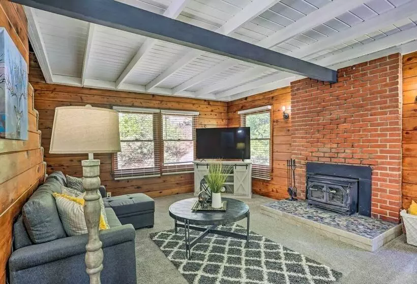 Half Mi To Shaver Lake: Cabin W/ Wraparound Deck