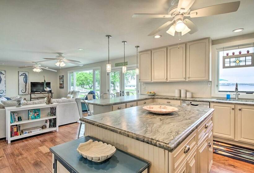 Choptank River Beach Home W/ Pier In Cambridge!