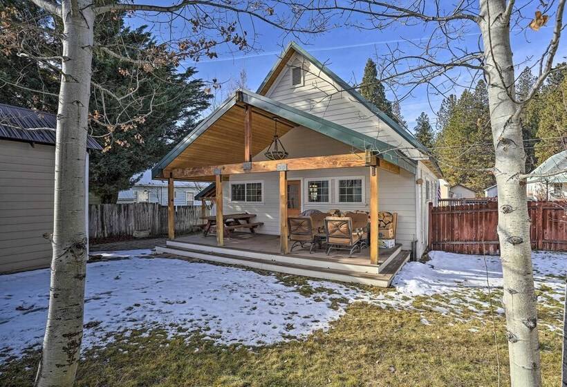 Downtown Cabin < 10 Miles To Mt Shasta Ski Park!