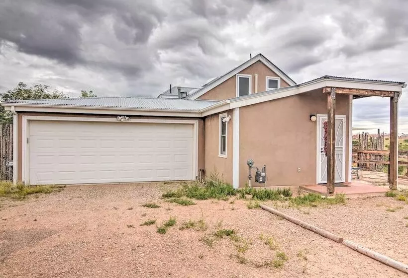 Dreamy Santa Fe Hideaway W/ Mountain Views!
