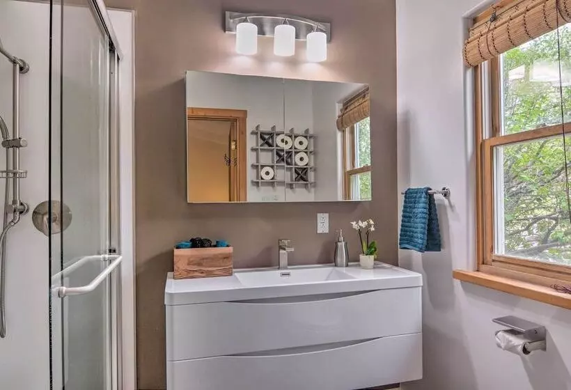 Dreamy Santa Fe Hideaway W/ Mountain Views!