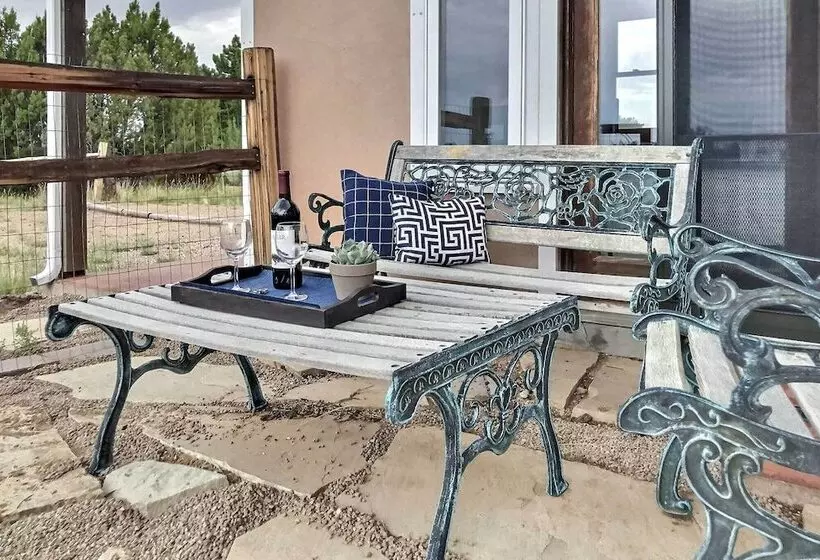 Dreamy Santa Fe Hideaway W/ Mountain Views!