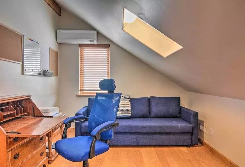 Dreamy Santa Fe Hideaway W/ Mountain Views!