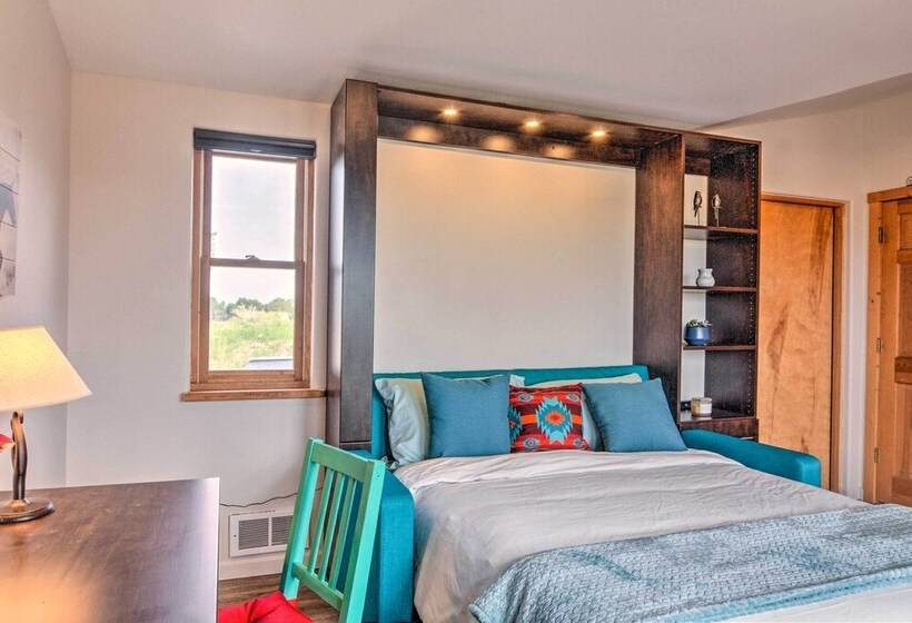 Dreamy Santa Fe Hideaway W/ Mountain Views!