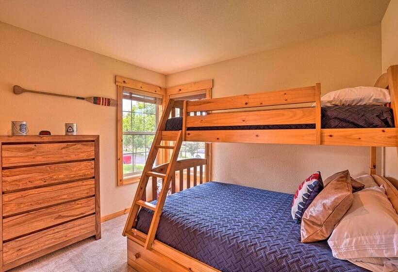 Eagle Crest Retreat W/ Great Wifi & Resort Access!