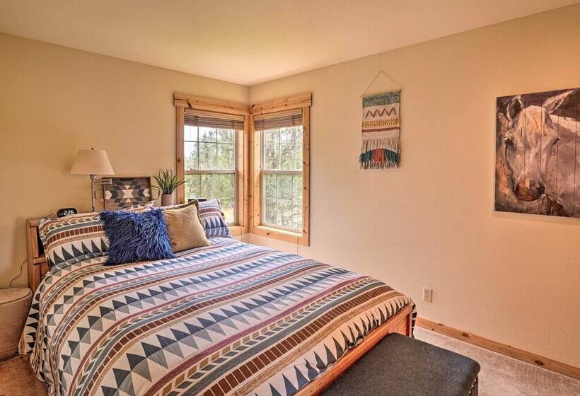 Eagle Crest Retreat W/ Great Wifi & Resort Access!