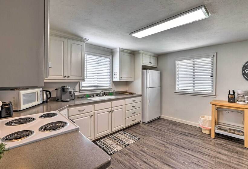 Fremont Home, Near Reservoirs & Hiking Trails