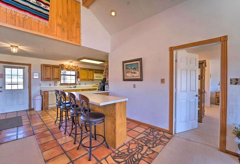 New Mexico Cabin Hideaway W/ Eagle Nest Lake Views