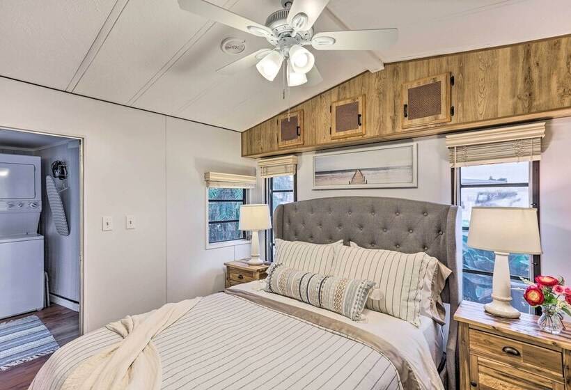 Jensen Beach Home W/ Private Beach Access!