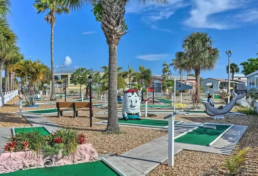 Jensen Beach Home W/ Private Beach Access!