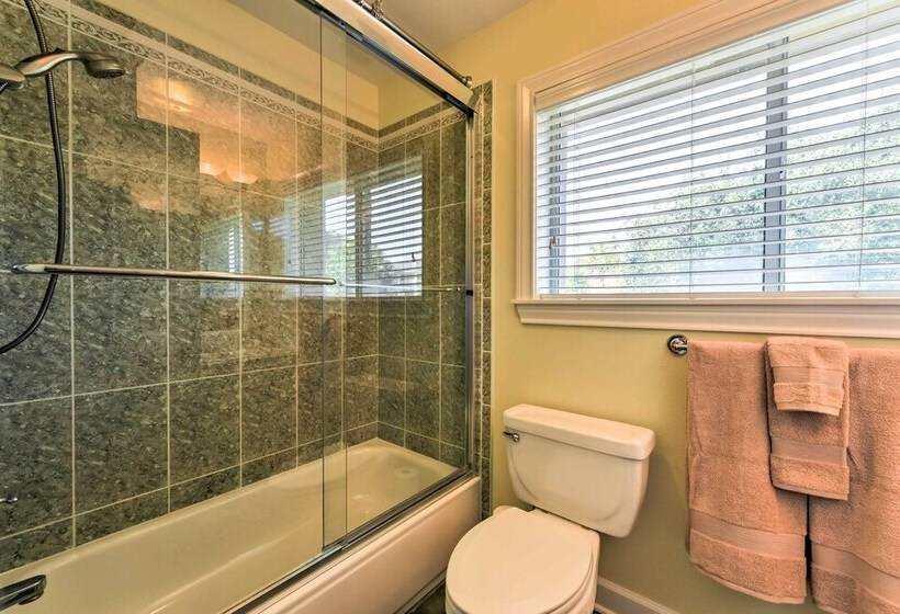 Lakefront Houston House   1 Mi To Space Center!