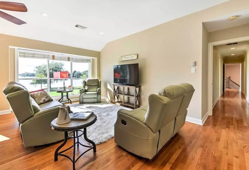 Lakefront Houston House   1 Mi To Space Center!