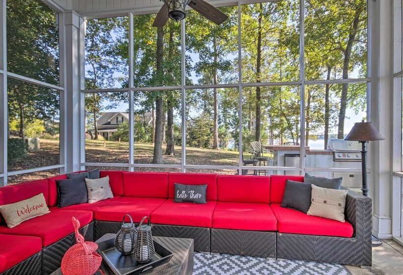 Lakefront Paradise W/ Fire Pit Dogs Welcome!