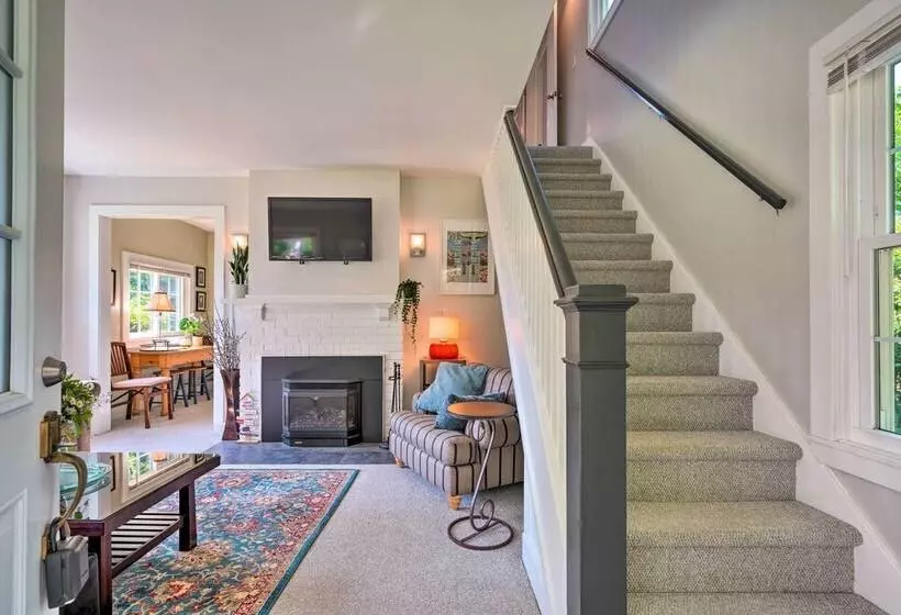 Lovely Lakewood Cottage Near Chautauqua Lake!