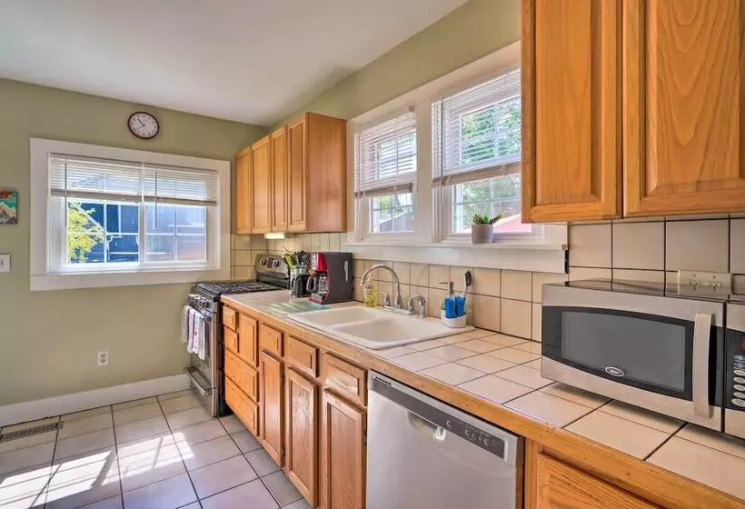 Lovely Lakewood Cottage Near Chautauqua Lake!