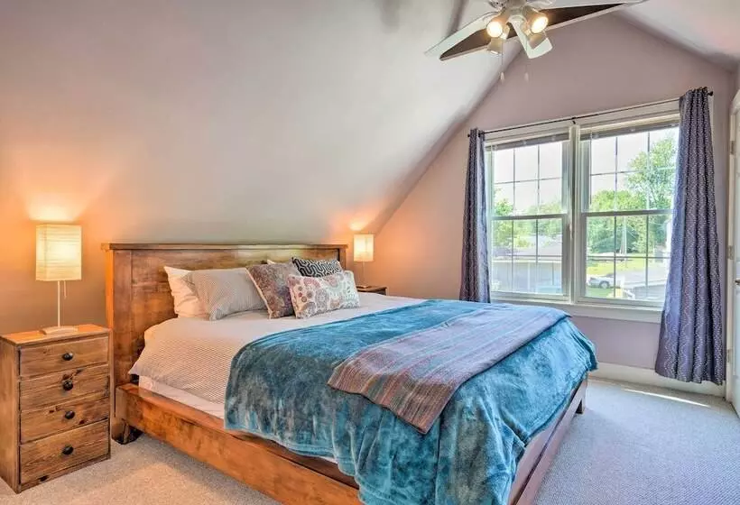 Lovely Lakewood Cottage Near Chautauqua Lake!